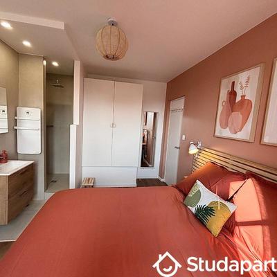 Chambre - 12 m² - 1 pièce