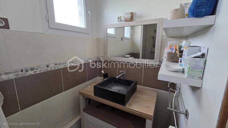 Maison - 200 m² - 9 pièces