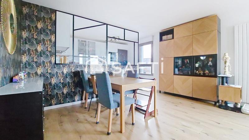 Appartement - 99 m² - 4 pièces