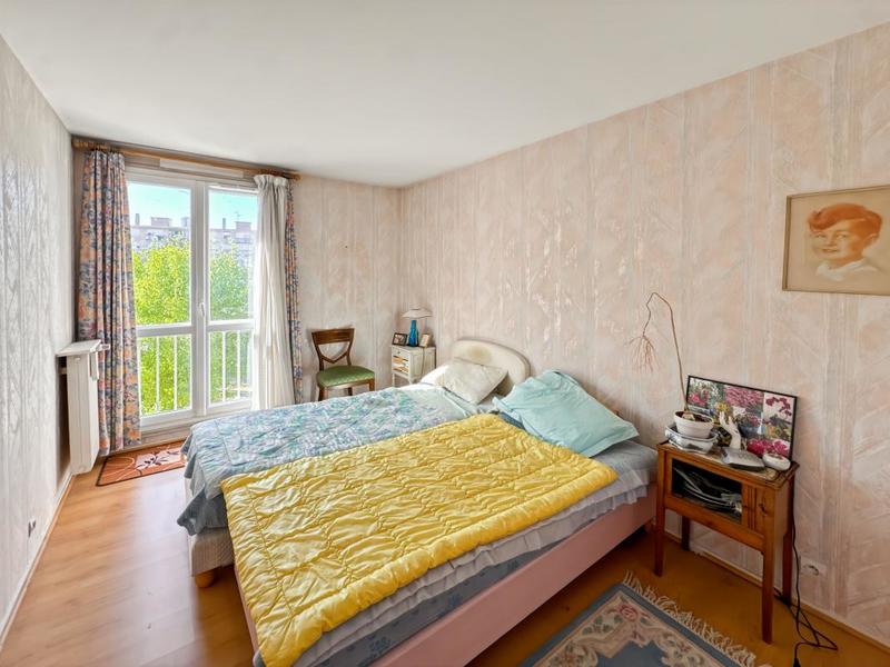 Appartement - 100 m² - 4 pièces