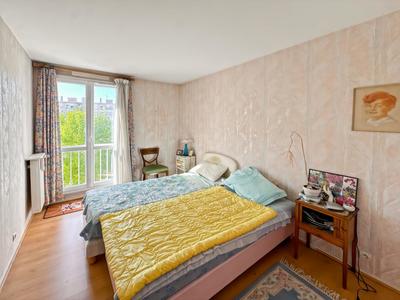 Appartement - 100 m² - 4 pièces