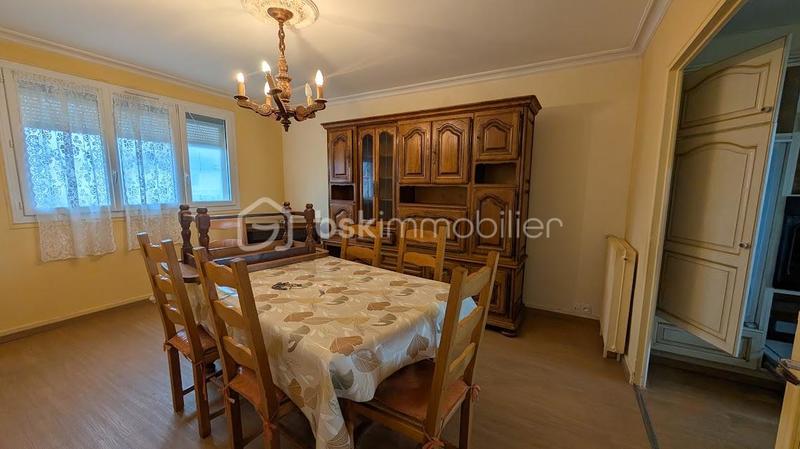 Maison - 77 m² - 5 pièces