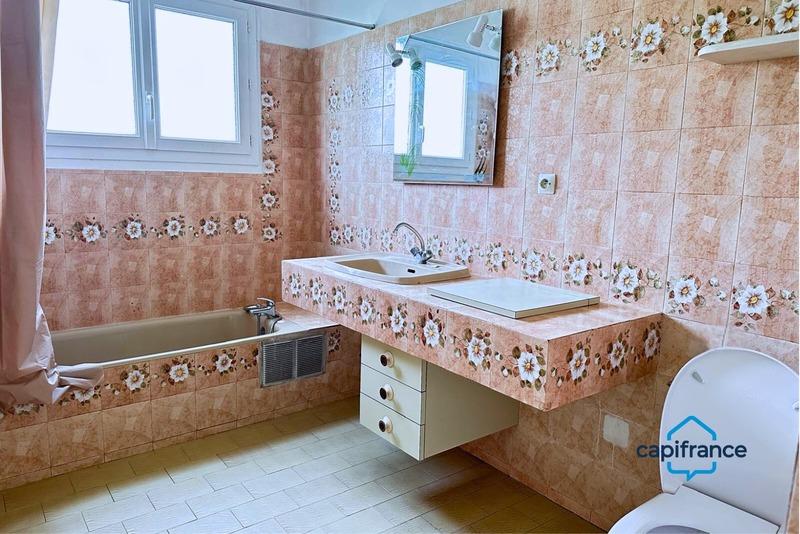 Maison - 188 m² - 7 pièces