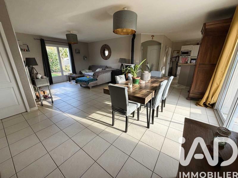 Maison - 110 m² - 5 pièces