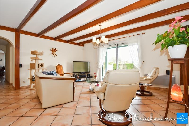 Maison - 161 m² - 8 pièces