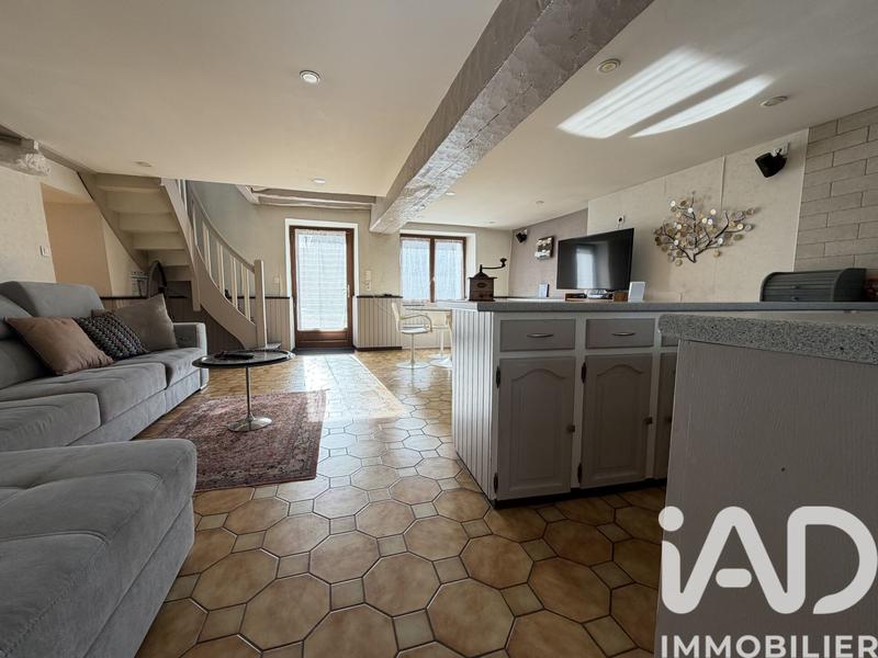 Maison - 150 m² - 7 pièces