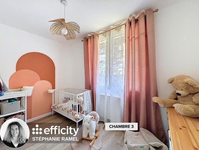 Maison - 83 m² - 4 pièces