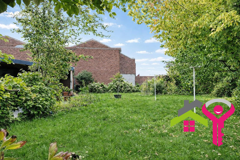 Maison - 180 m² - 6 pièces