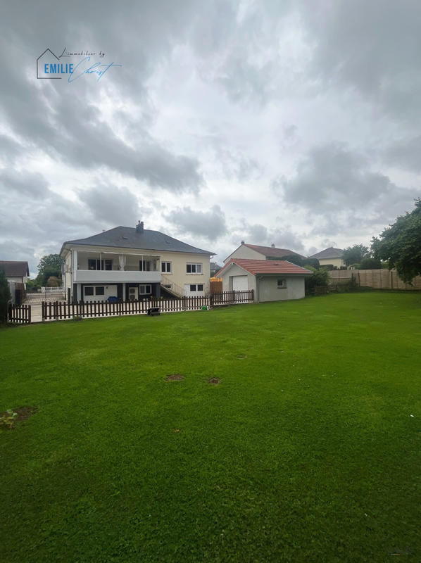 Maison - 110 m² - 5 pièces