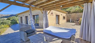 Maison - 149 m² - 4 pièces