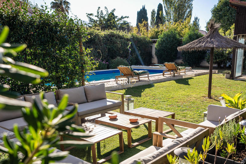 Maison - 224 m² - 7 pièces