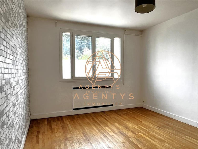 Appartement - 97 m² - 5 pièces