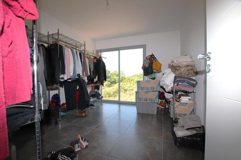 Villa - 300 m² - 8 pièces