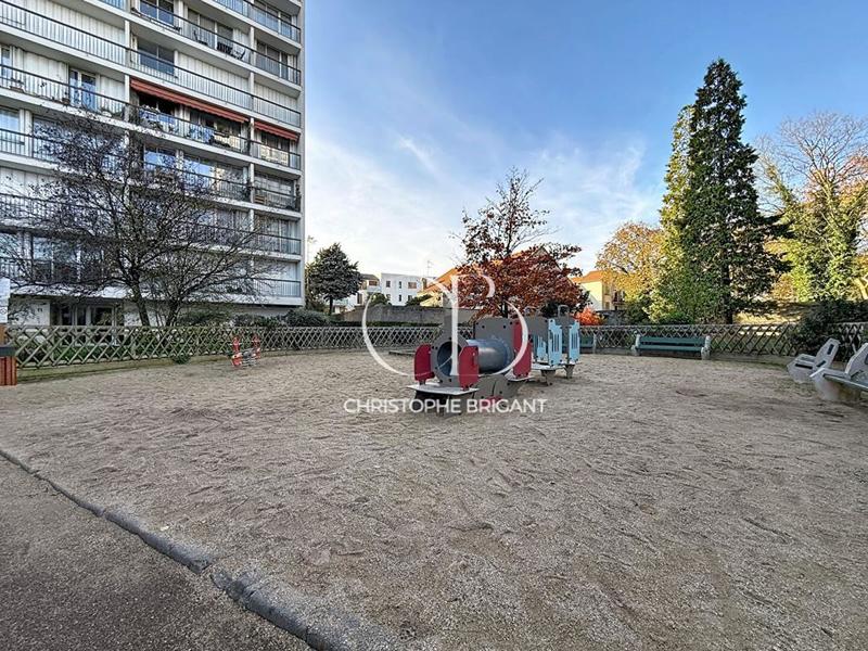 Appartement - 86 m² - 4 pièces
