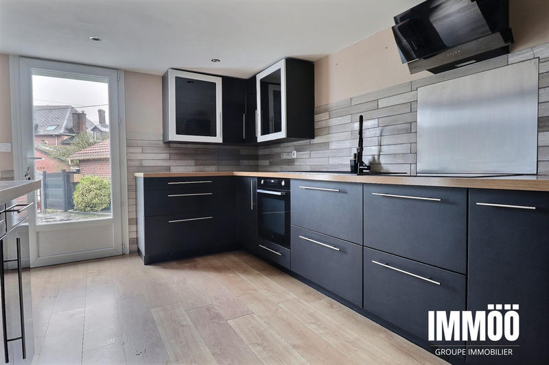 Maison - 82 m² - 4 pièces