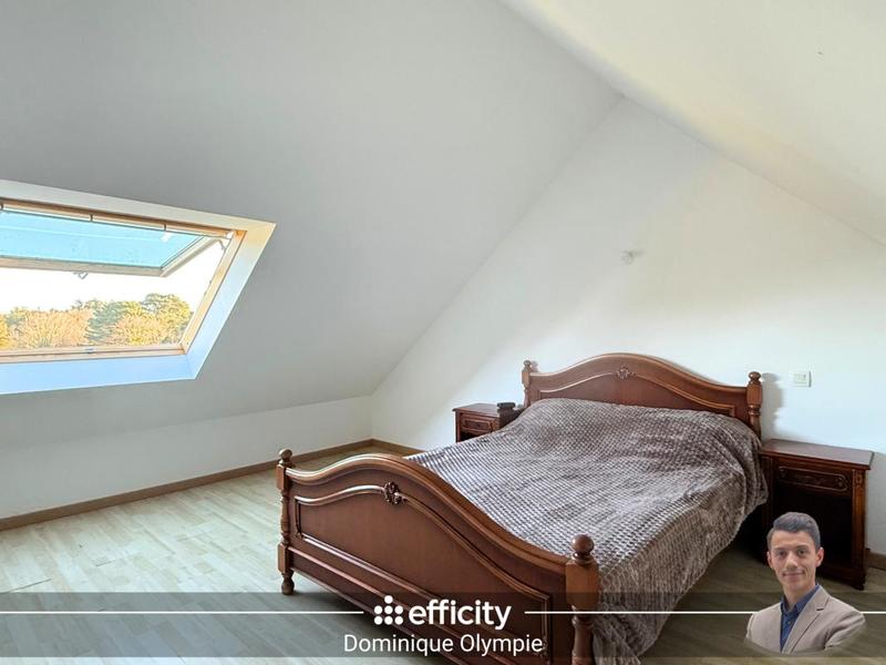 Maison - 340 m² - 16 pièces