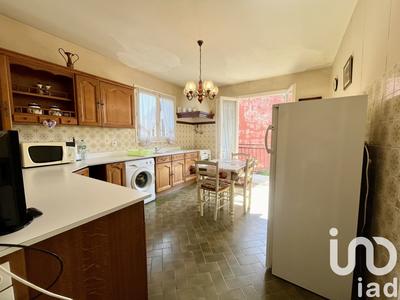 Maison - 330 m² - 13 pièces