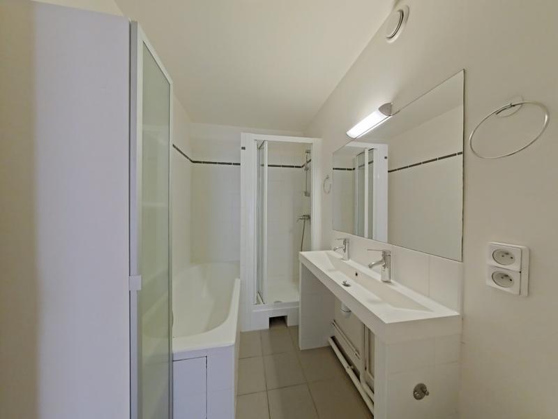 Appartement - 90 m² - 4 pièces