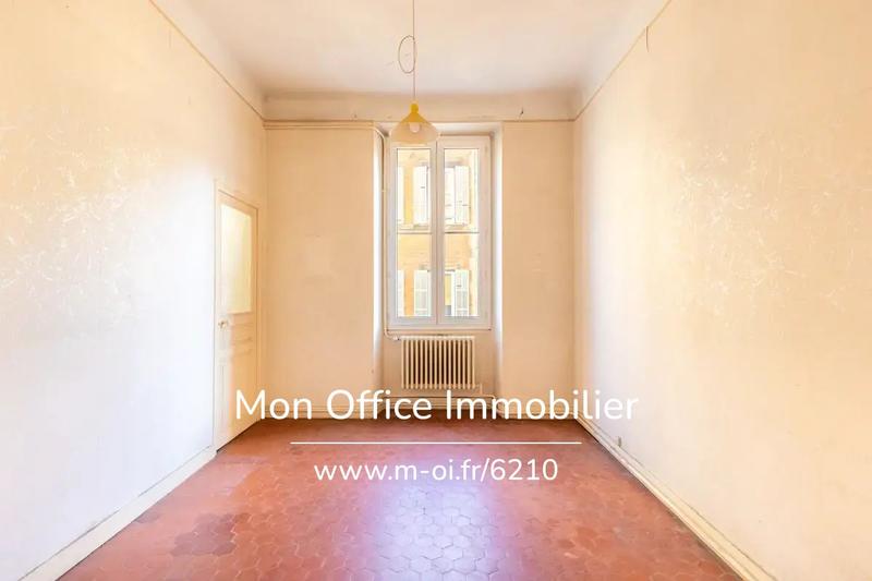 Appartement - 113 m² - 5 pièces