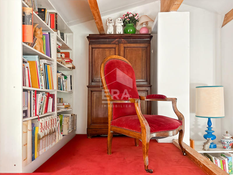 Villa - 315 m² - 6 pièces