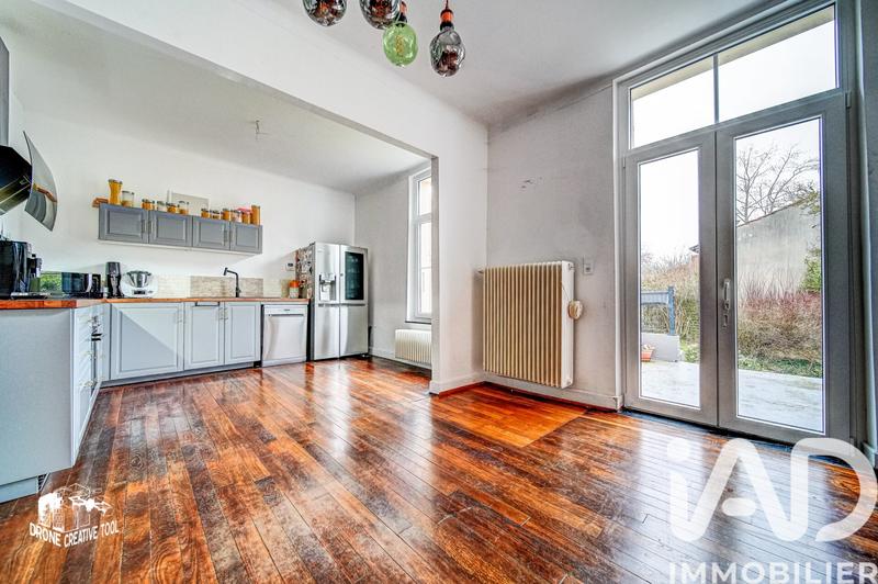 Maison - 100 m² - 4 pièces