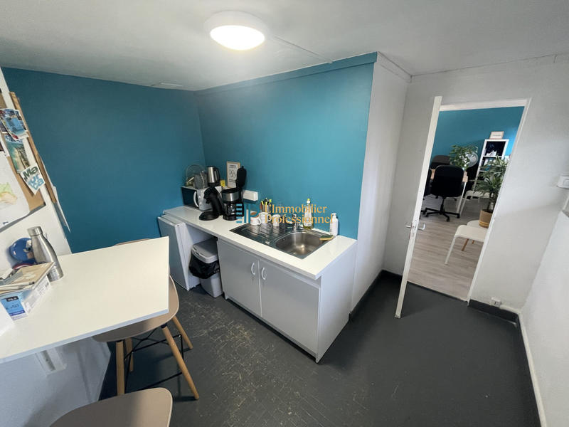 Local commercial - 64 m² - 4 pièces