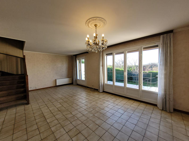 Maison - 94 m² - 5 pièces