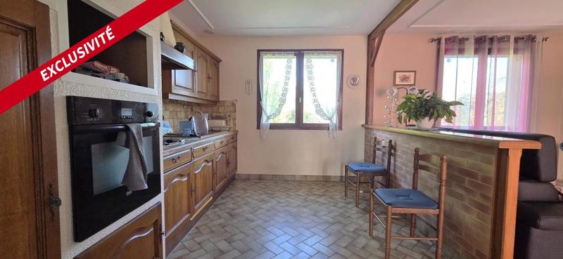 Maison traditionnelle - 127 m² - 7 pièces