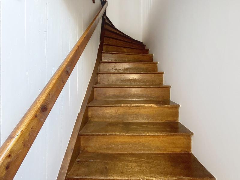 Maison - 350 m² - 12 pièces