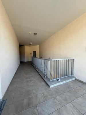 Local commercial - 231 m²