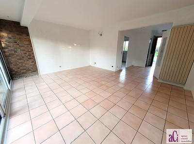 Maison - 78 m² - 4 pièces