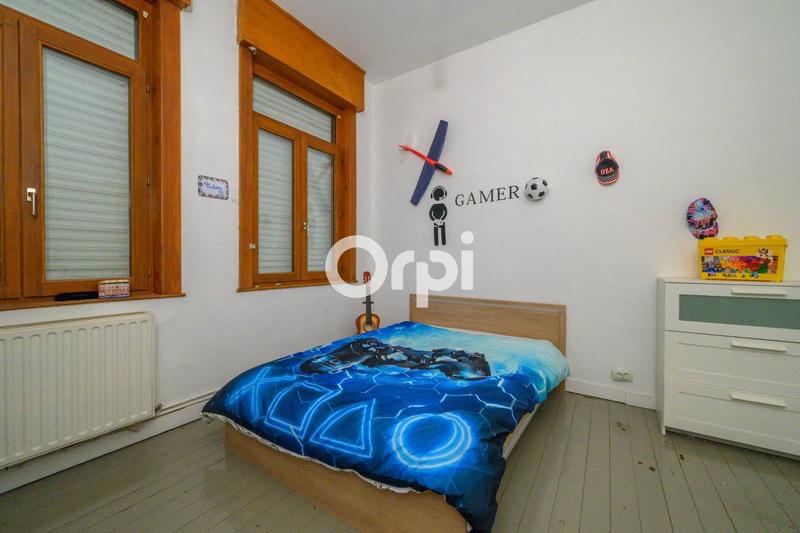 Maison - 97 m² - 5 pièces