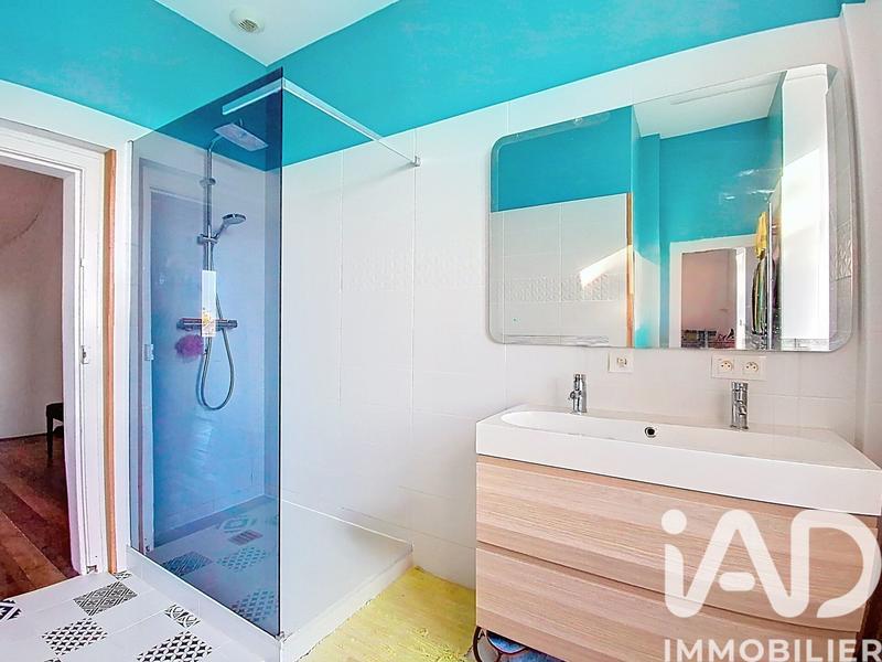 Maison - 317 m² - 11 pièces