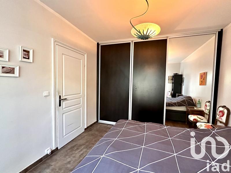 Maison - 200 m² - 8 pièces