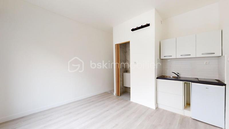 Studio - 26 m² - 2 pièces