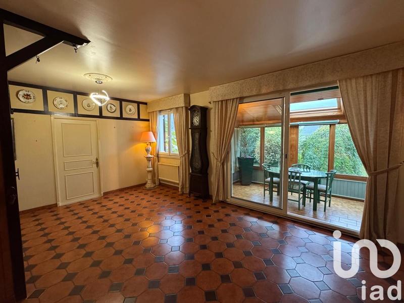 Maison - 98 m² - 5 pièces