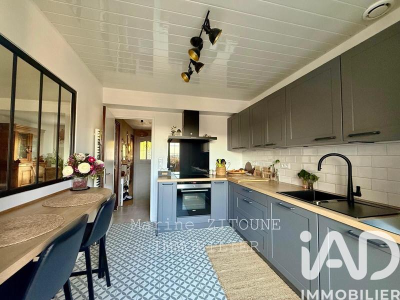 Maison - 114 m² - 7 pièces