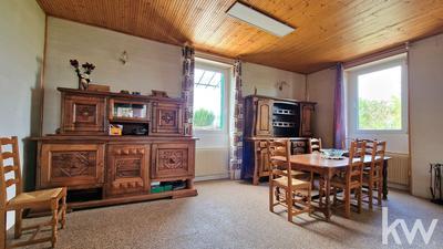 Maison - 102 m² - 5 pièces