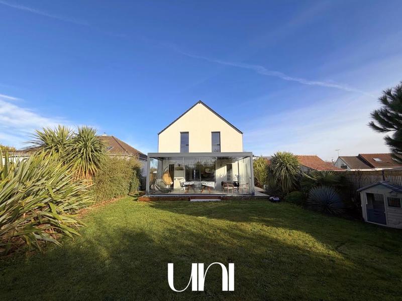 Maison - 125 m² - 5 pièces