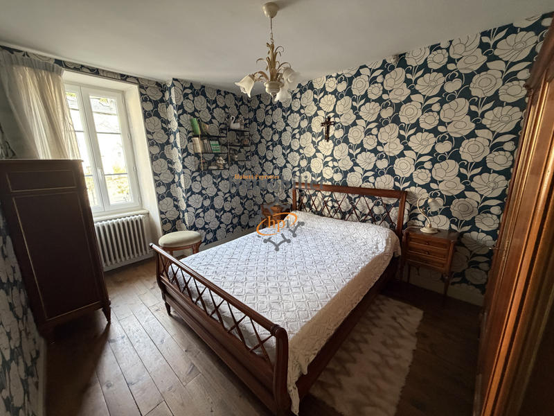 Maison - 190 m² - 6 pièces