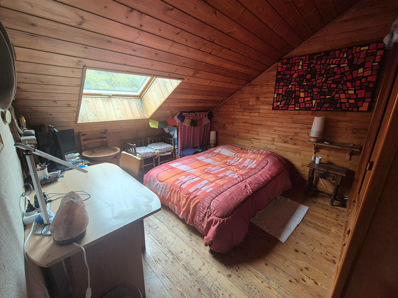 Maison - 100 m² - 6 pièces