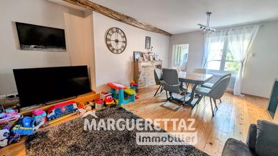 Appartement - 93 m² - 3 pièces
