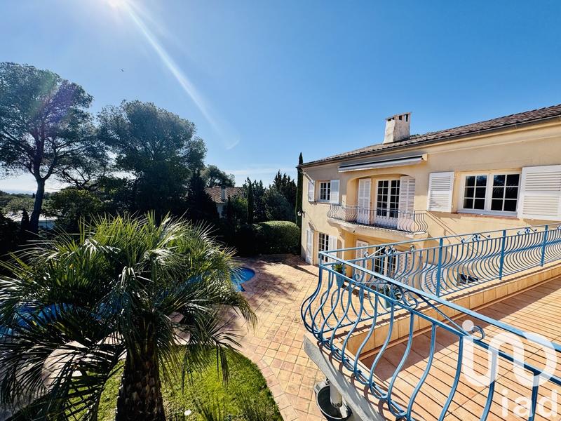 Maison - 350 m² - 8 pièces