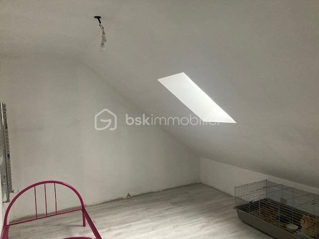 Pavillon - 207 m² - 9 pièces