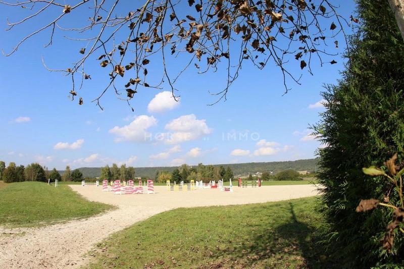 Haras - 300 m² - 8 pièces