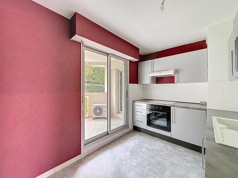 Appartement - 80 m² - 4 pièces