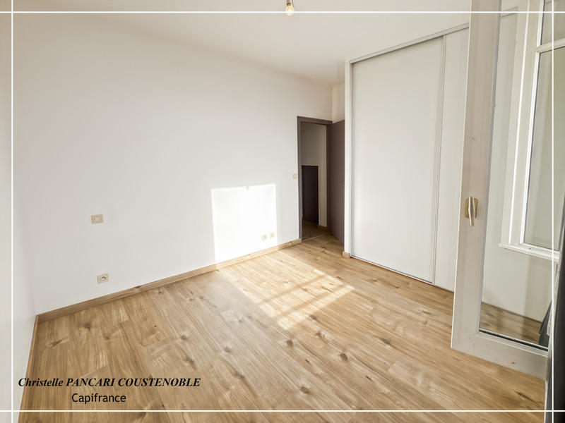 Maison - 89 m² - 5 pièces