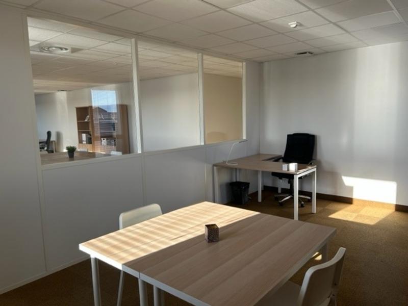 Bureau - 119 m² - 1 pièce