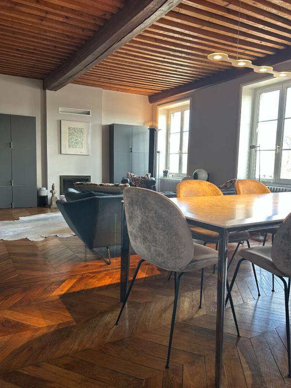 Appartement - 179 m² - 7 pièces