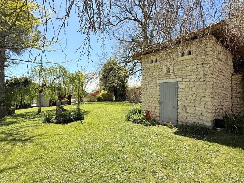 Maison - 184 m² - 5 pièces